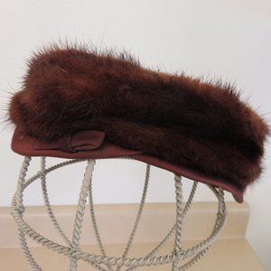 BROWN FUR VINTAGE PILL BOX STYLE  HAT